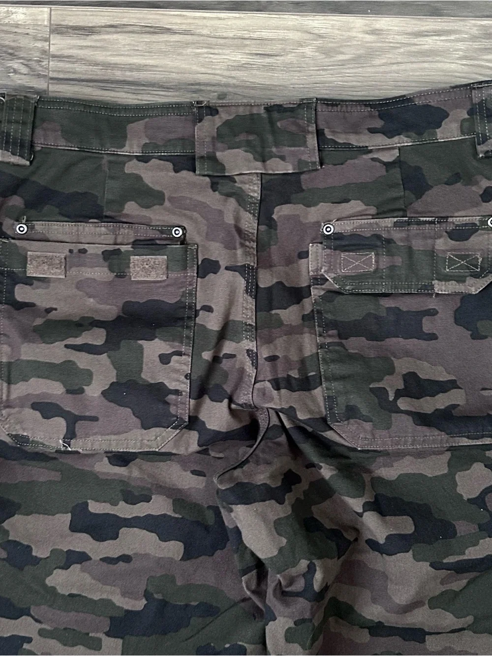 Duluth Trading Flex Fire Hose Cargo Pants Mens 36 X 32 Camo Relaxed Fit Workwear - Picture 5 of 9